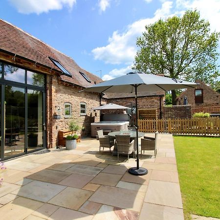 Appartamento The Cart House - Beautiful Contemporary Barn - Hot Tub Bridgnorth Esterno foto