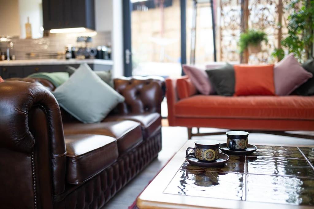 Appartamento The Cart House - Beautiful Contemporary Barn - Hot Tub Bridgnorth Esterno foto