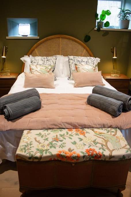 Appartamento The Cart House - Beautiful Contemporary Barn - Hot Tub Bridgnorth Esterno foto