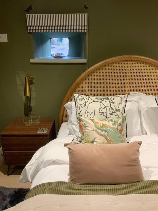 Appartamento The Cart House - Beautiful Contemporary Barn - Hot Tub Bridgnorth Esterno foto